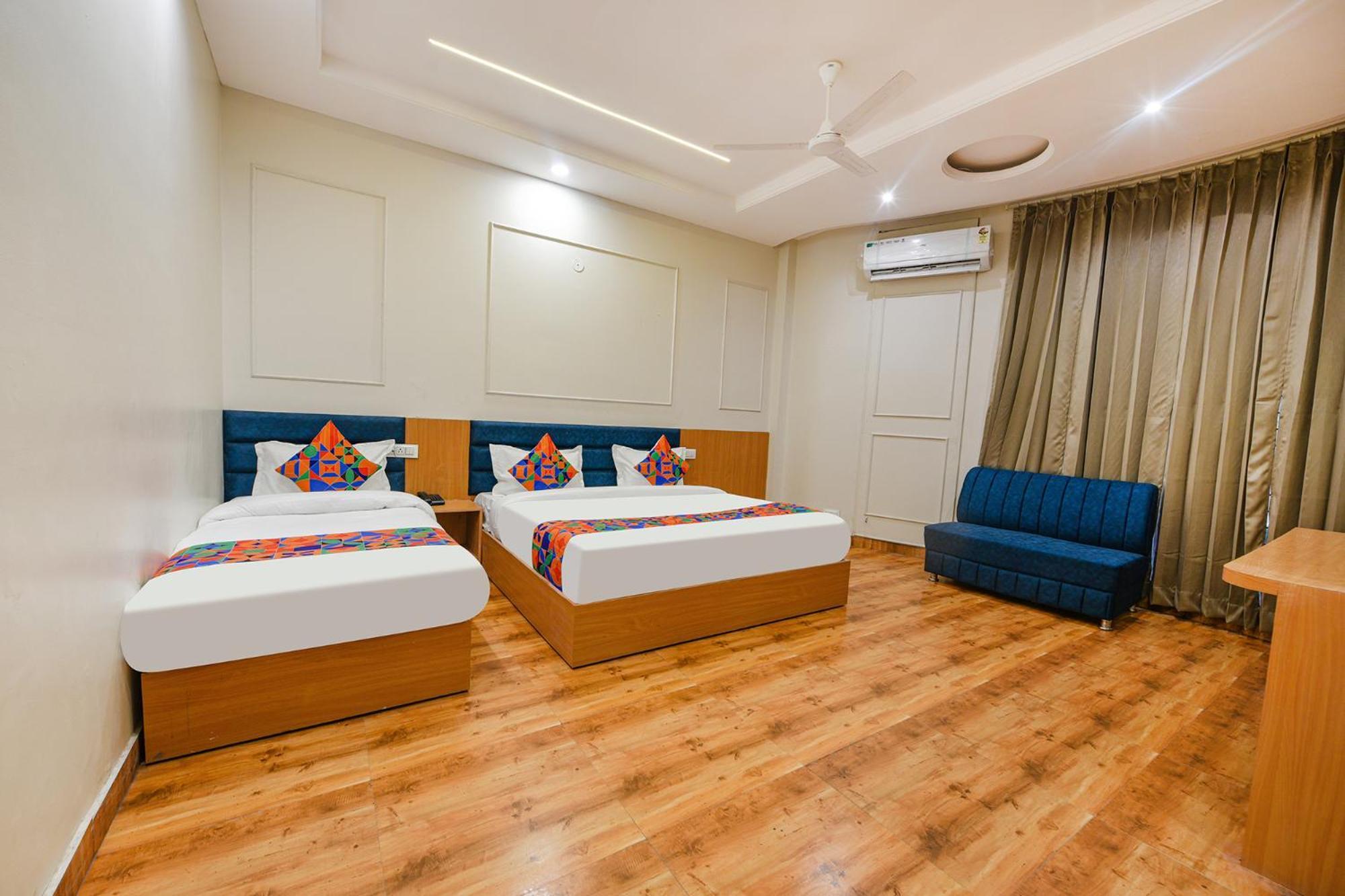 Fabhotel Alpine Tree 암리차르 외부 사진