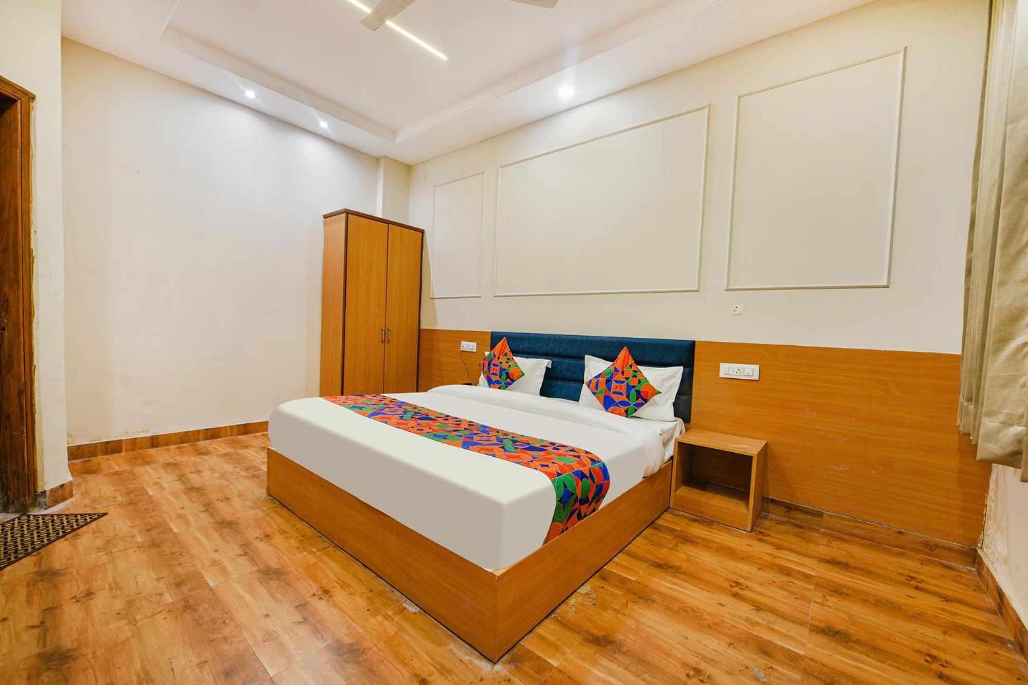 Fabhotel Alpine Tree 암리차르 외부 사진