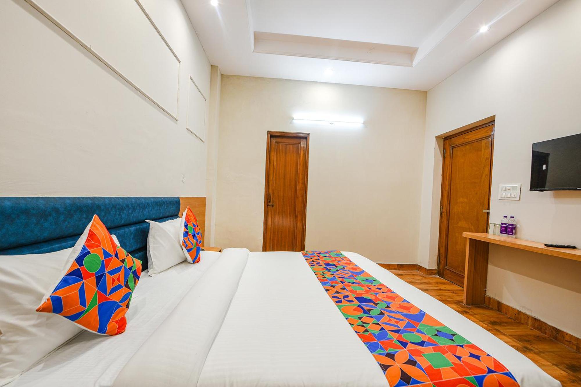 Fabhotel Alpine Tree 암리차르 외부 사진