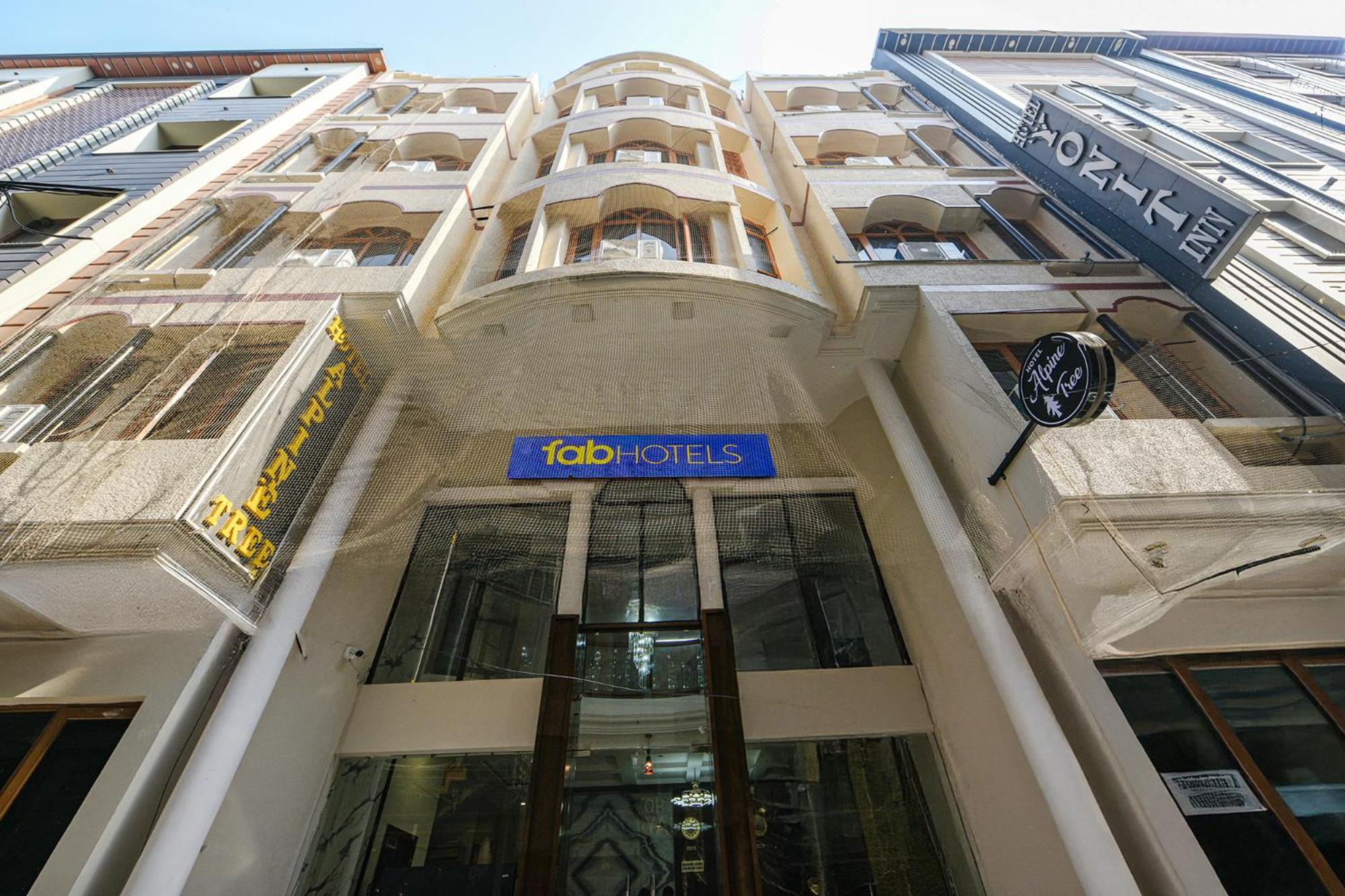 Fabhotel Alpine Tree 암리차르 외부 사진